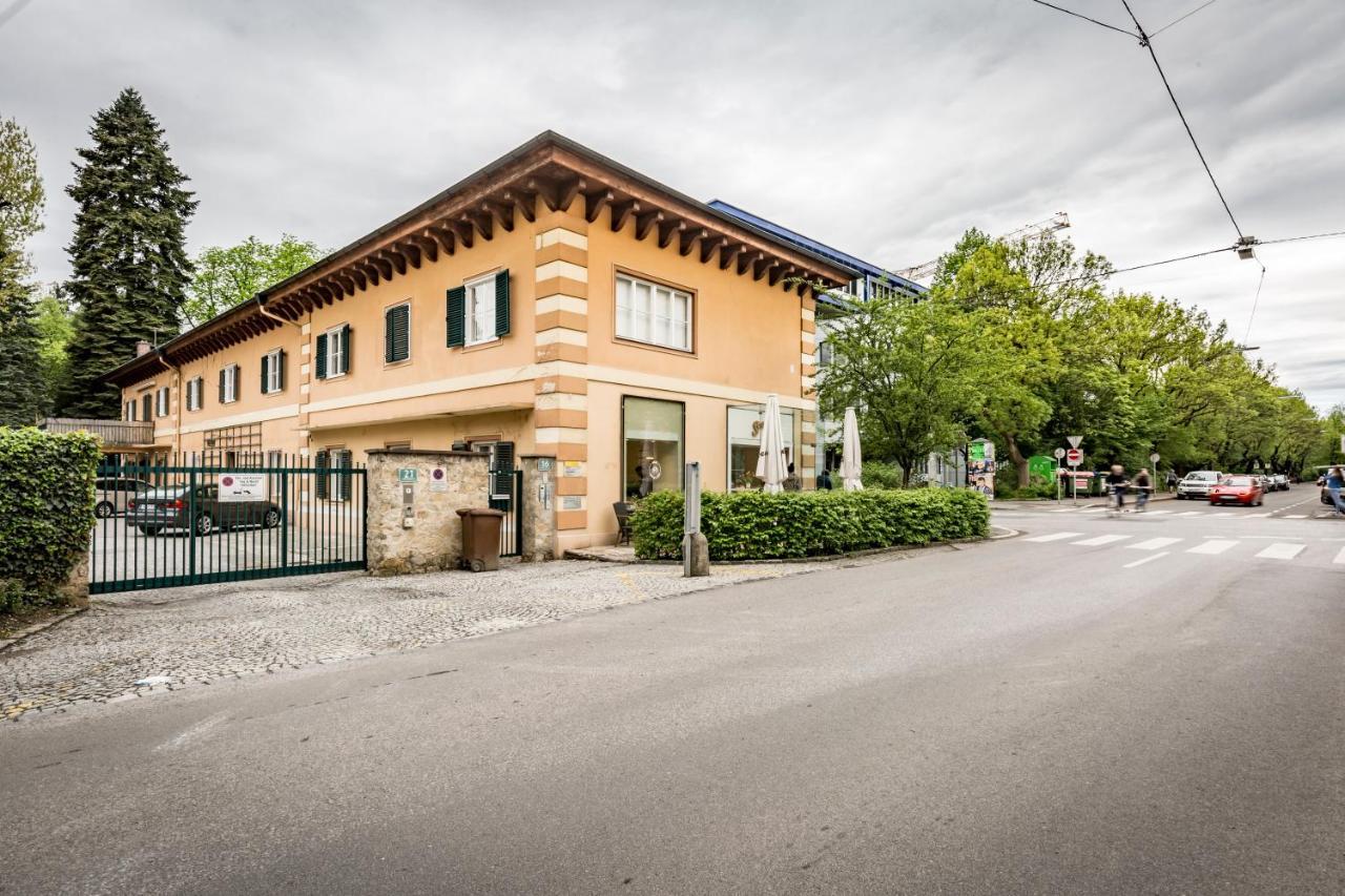 White Flat By Grazrentals With Cool Location & Free Parking Екстер'єр фото
