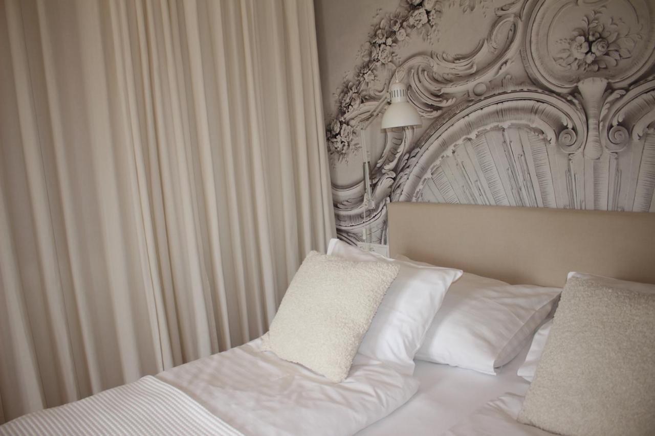 White Flat By Grazrentals With Cool Location & Free Parking Екстер'єр фото
