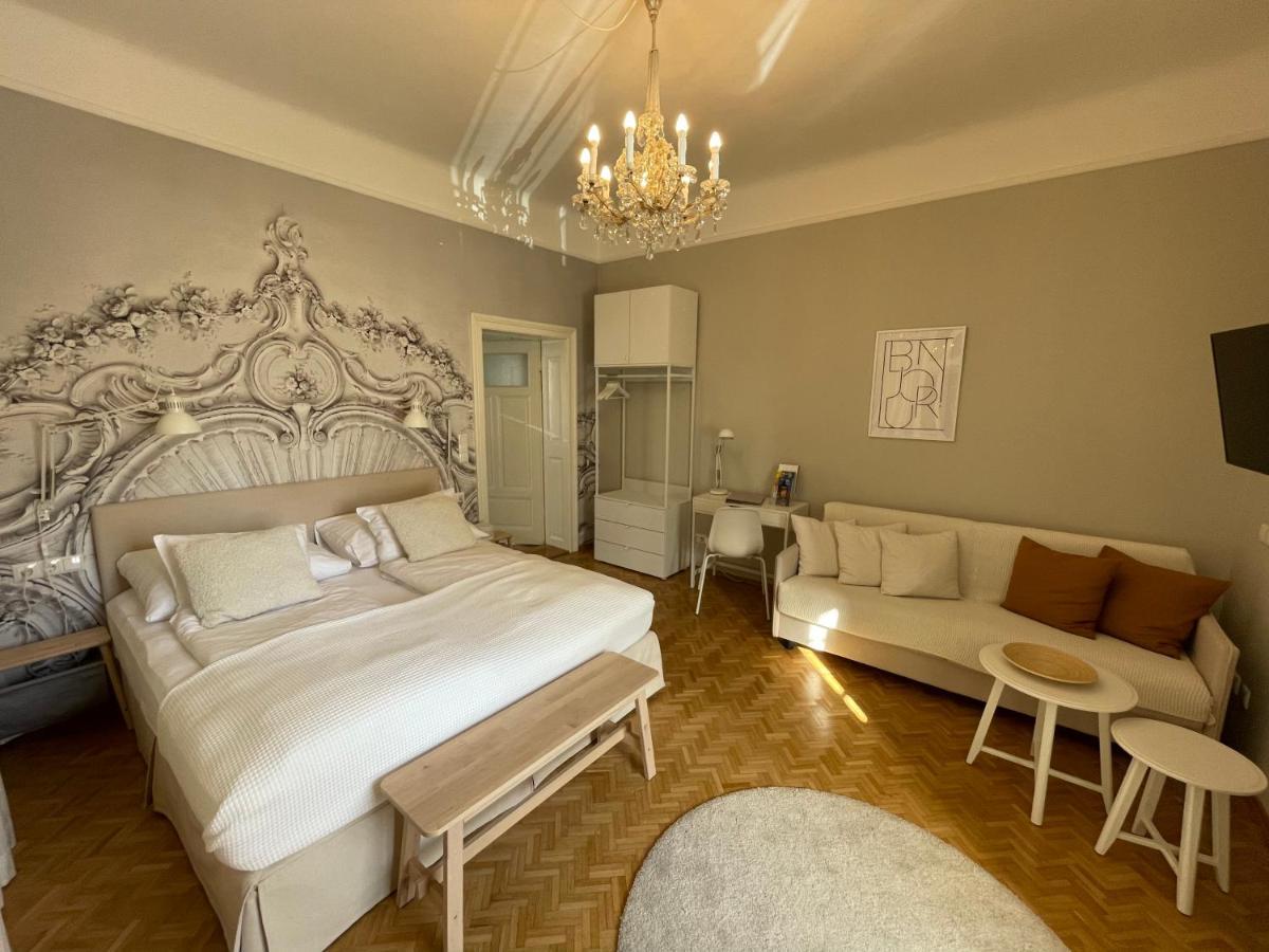 White Flat By Grazrentals With Cool Location & Free Parking Екстер'єр фото